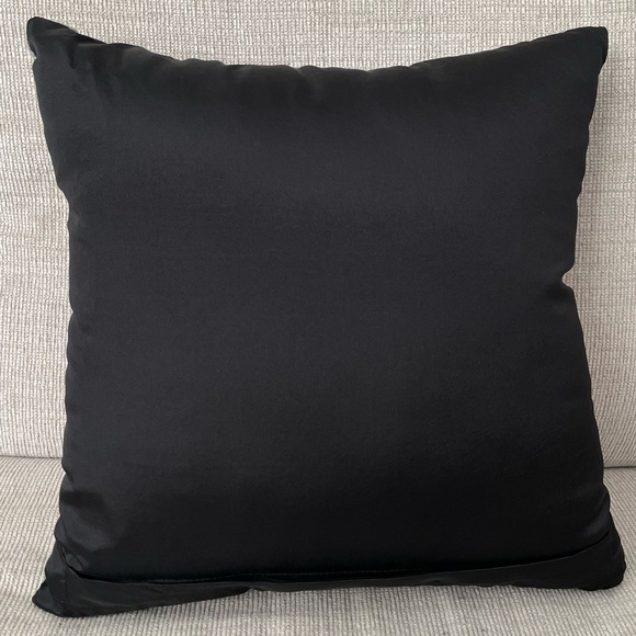 Pier 1 Beaded black cat pumpkin pillow - Picture 6 of 6